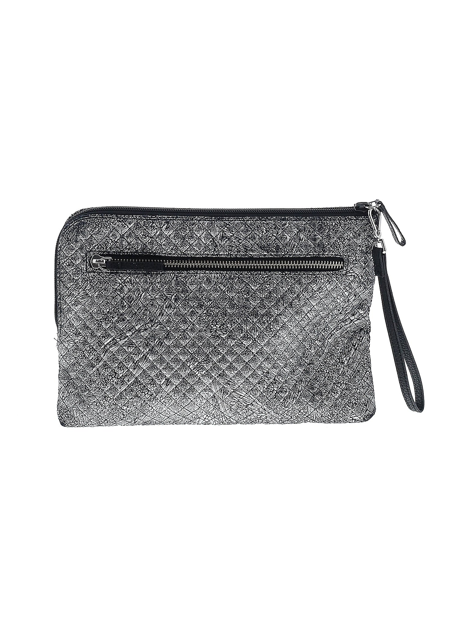 Wristlet size - One Size