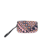 Wristlet size - One Size