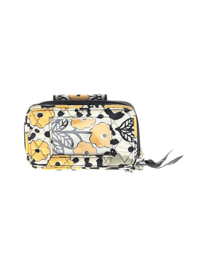 Wristlet size - One Size