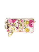 Wristlet size - One Size
